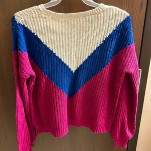 Women’s Woven sweater!!